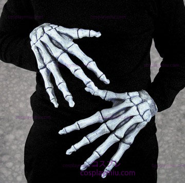 Handen, Ghostly Bones